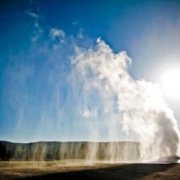 Old Faithful geyser erupting, Yellowstone National Park, Wyoming